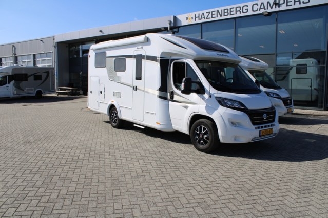 9 traps AUTOMAAT Knaus Platinum Edition Sun TI 650 vlakke vloer enkele bedden (80  foto: 2