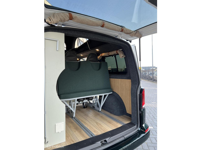 Volkswagen T6 Florida buscamper L1H1 2021 two-tone foto: 6