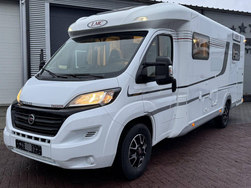 LMC Cruiser Passion 663 G Lente bedden- 7 Meter  foto: 1