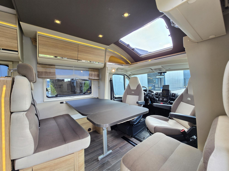 Adria Matrix 670 SL Lengte Bedden Hefbed 5per  foto: 11