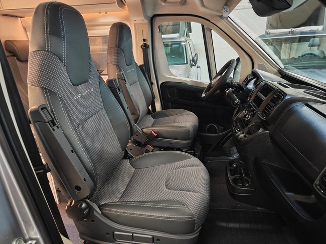 tourne mobil 6.4 Cruise 140PK Automaat - ALL SEASON foto: 8