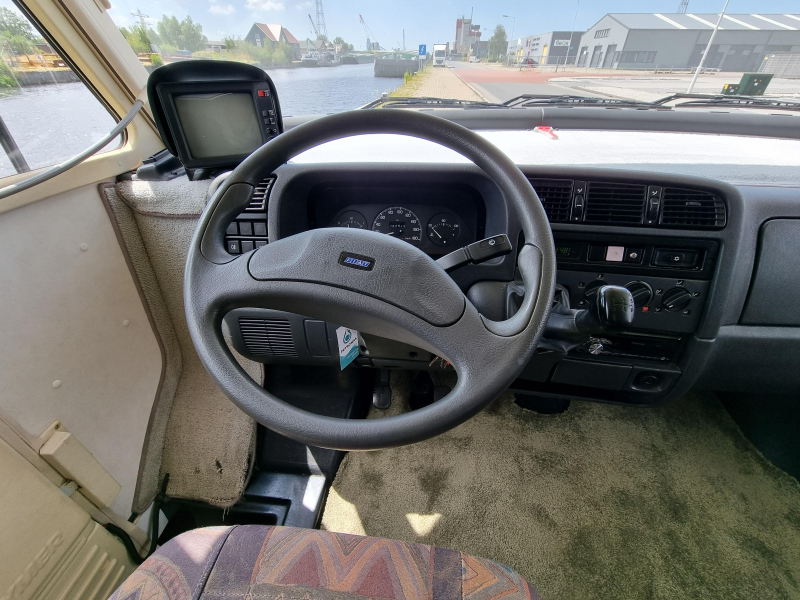 Hymer B 584 Foto: 7