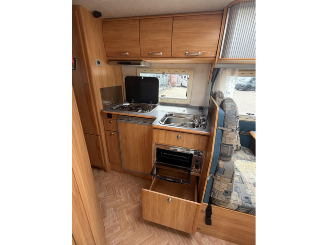 Adria Stargo 670SP MB 316Cdi Maxxfan Luifel Oven 1Ste Eigenaar foto: 16