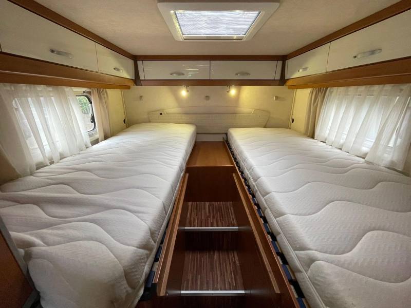 Karmann Ontario 725 TI Single Beds Air conditioning 2010 photo: 15