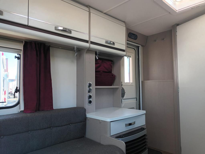 Swift Mondial 420 SE Foto: 5