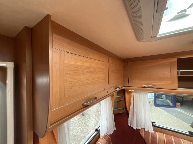 Knaus Azur NL Premiumline 450 FU VOORTENT-MOVER  foto: 9