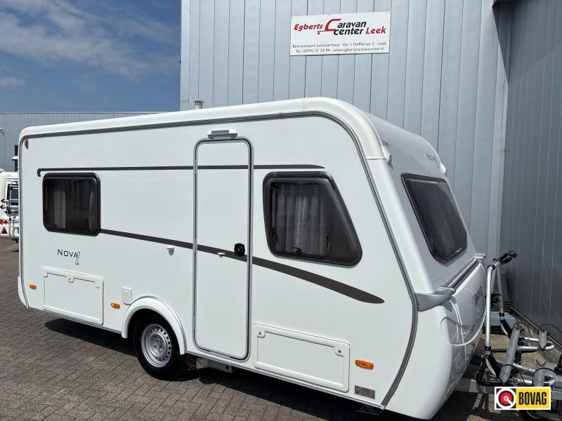 Eriba Nova Light 465 toldo mover mosquitera