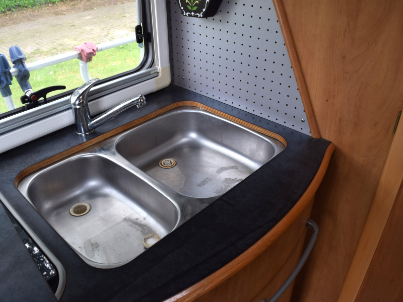 Hymer B584 photo : 18