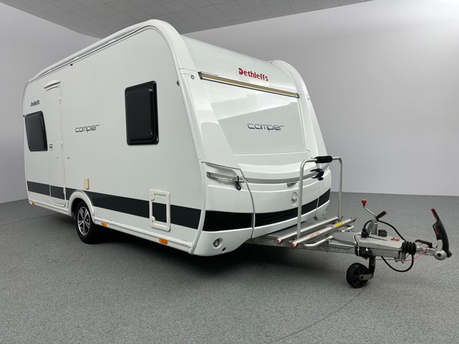 Dethleffs Camper 450 FR von 2014 zum Verkauf auf CampersCaravans.nl.