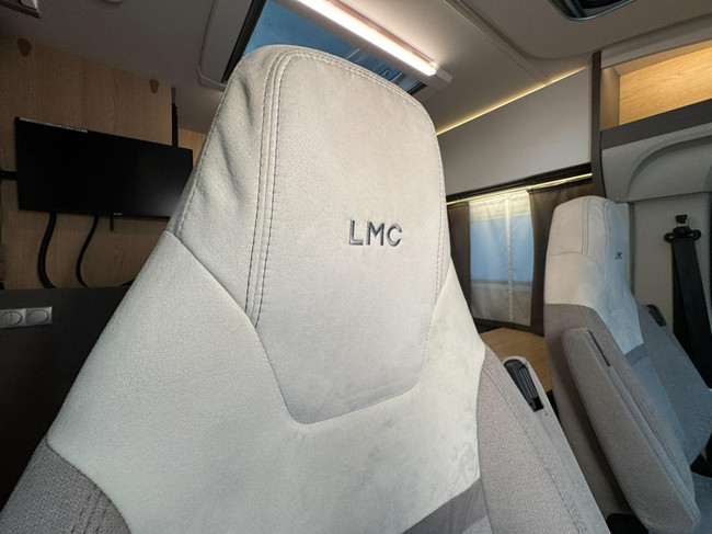 LMC Tourer 660 T foto: 22