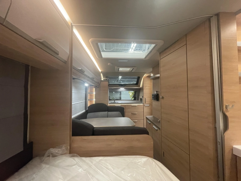 Knaus Sudwind Black Selection 500 PF Kopkeuken, Uniek!  foto: 16