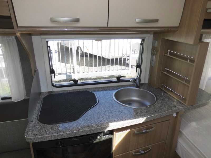 Eriba Sporting Conga 465 Mover, nieuwstaat!!  foto: 4