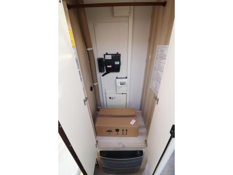 Hobby De Luxe 460 UFE MODEL 2026 - 1500KG - 900  foto: 16