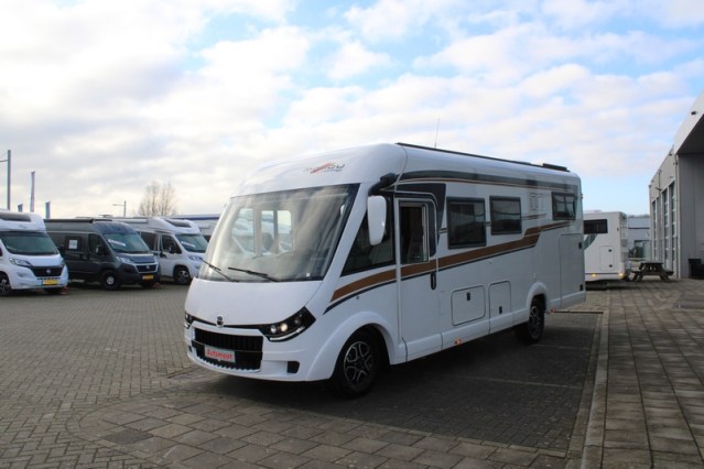 Robusta Carthago Integral Malibu I 460 LE Fiat AUTOM&Aacute;TICA 180 CV camas individuales y cama abatible ( 118 foto: 6