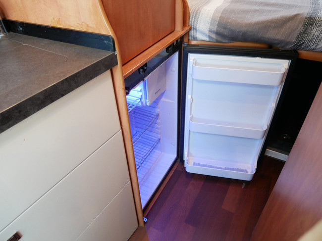Carthago Malibu Van 600 DB, 6 Meter Buscamper, Busbiker!! foto: 14