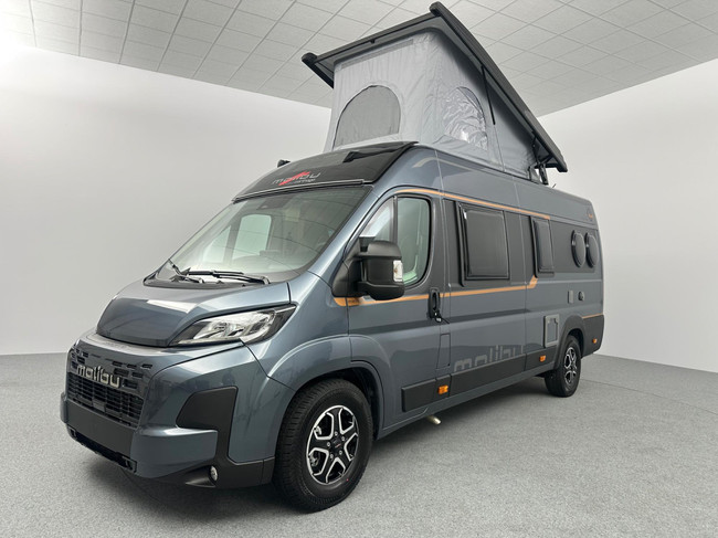 Malibu Van First Class Two Rooms 640 LE RB Charming GT Skyview photo: 22