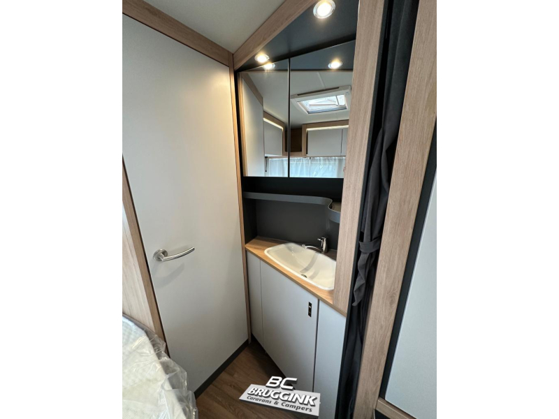 Knaus Sport 450 FU NIEUW!  foto: 10