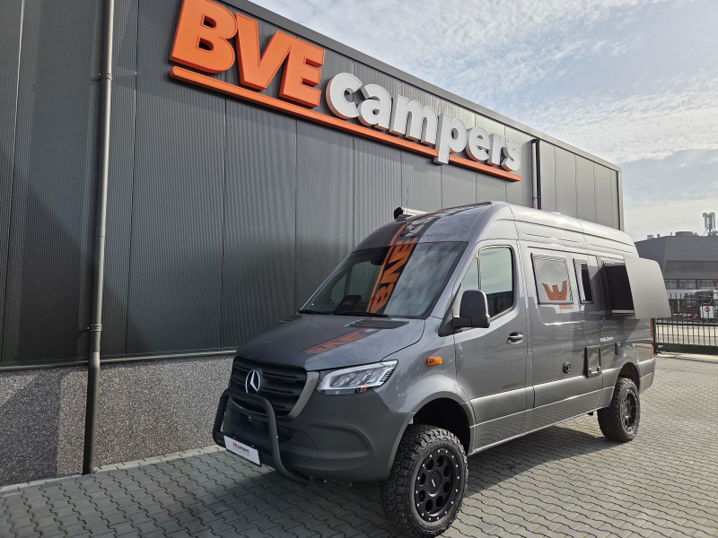 Clever Aventuro 600 4x4 Mercedes  foto: 15