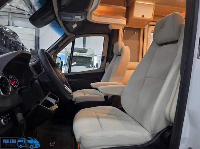 Hymer BMC-T 680 *170pk Automaat* Volledige luchtvering* VOL! foto: 6