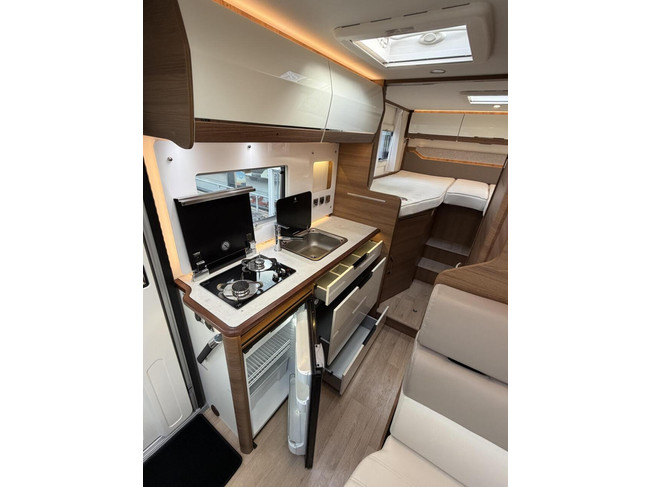 RAPIDO C55 9T-Automaat Enkele Bedden Lithium Omvormer Trekhaak foto: 15