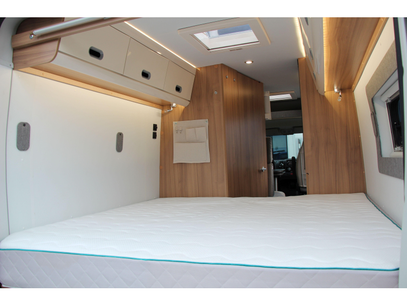 Adria Sun Living 65 SL Single beds - 160HP AUT photo: 17
