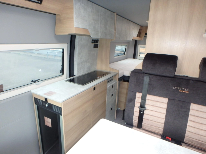 Robeta Womondo Lifestyle 636 photo: 16