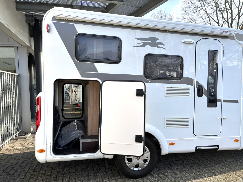 Adria Laika Compact V5 2022 EURO6 TOUTES OPTIONS FIAT8 ! CLIMATISATION DE TOIT photo : 21