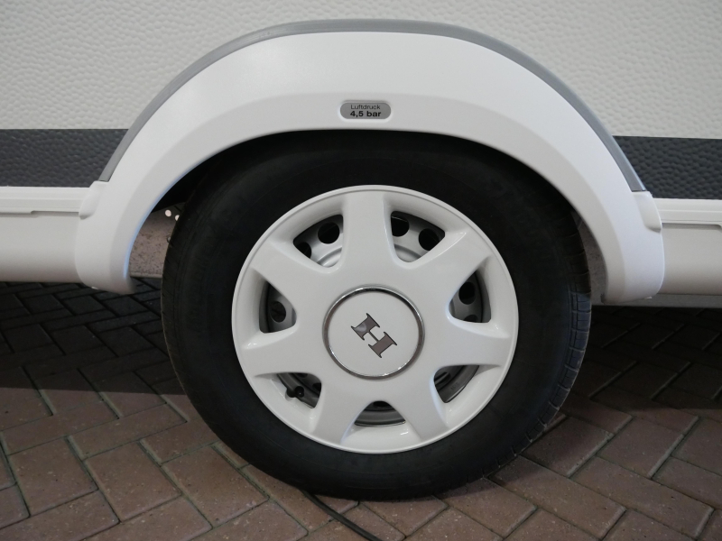Hobby Excellent Edition 495 UL JETZT BEI VAN EIJK CARAVANS! Foto: 2