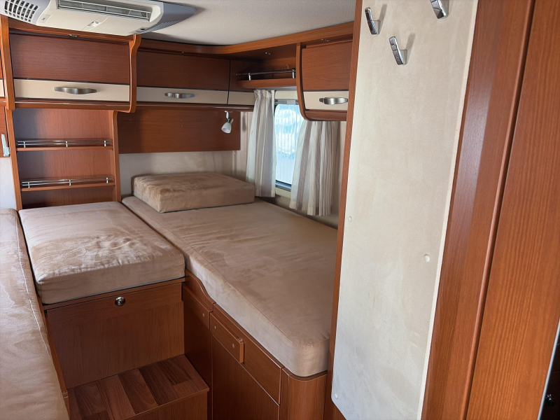 Hymer B 578 Toldo/Camas individuales foto: 10