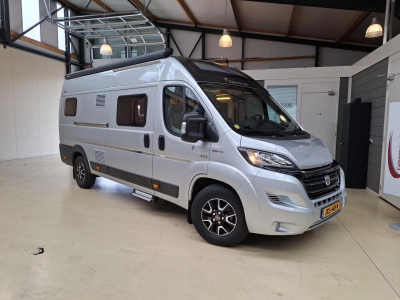Rapido Dreamer D68 640 140CV Camas Individuales Solar foto: 1