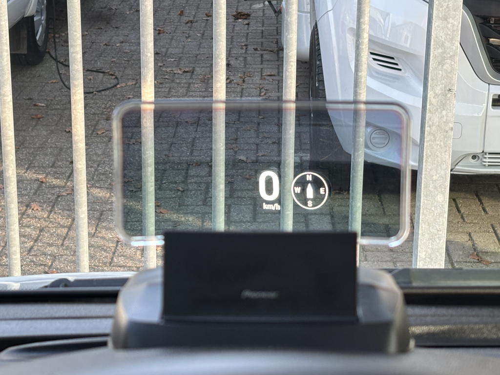 Weinsberg CaraCompact Pepper 600 MEG ENKELE BEDDEN FIAT 8  foto: 15
