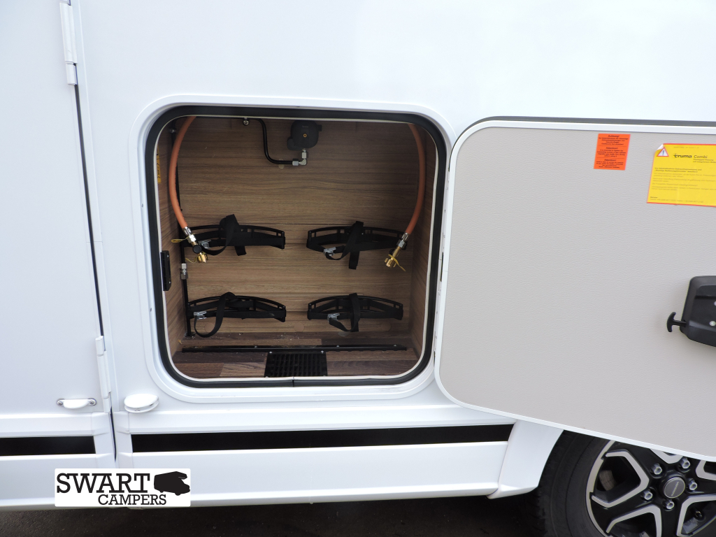Weinsberg CaraCore 700 MEG, Automatic Single beds Pull-down bed 4 people photo: 25
