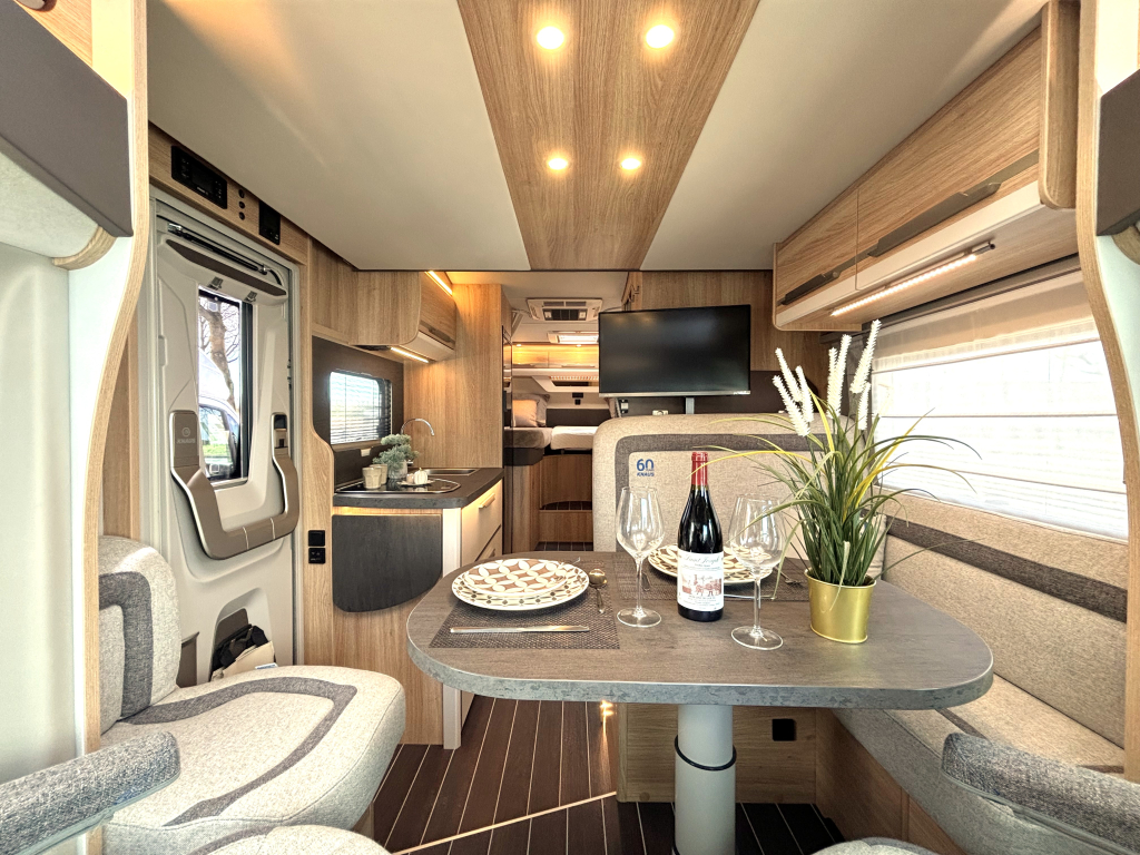 Knaus Sky Wave 60Years 650 MEG AUTOMAAT ENKELE BEDDEN+HEFBED foto: 18