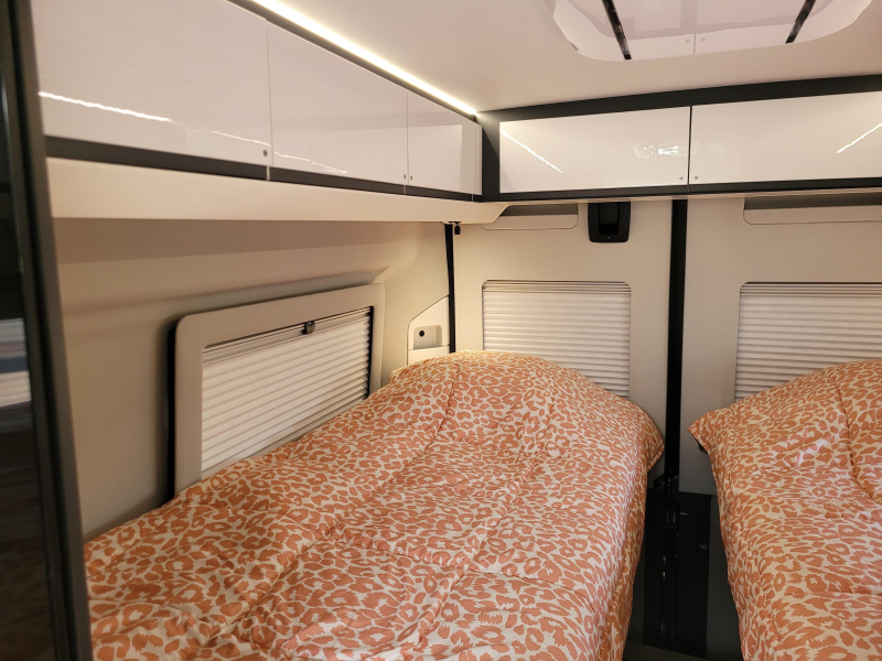 Adria Twin 640 SLB super komplett/Levelsyst Foto: 20
