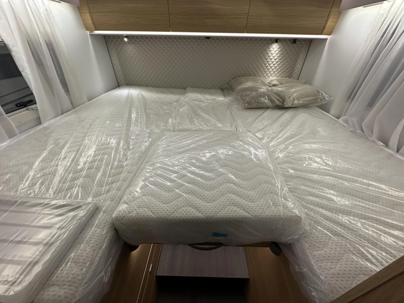 Adria Coral Plus 670 DL automatique | ex-location photo: 16