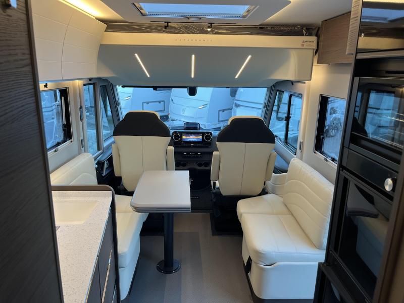 Adria Supersonic 780 DL foto: 6
