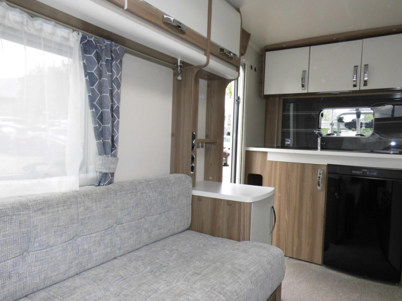 Sprite Alpine Sport 370 EK Mover, awning, new condition photo: 7