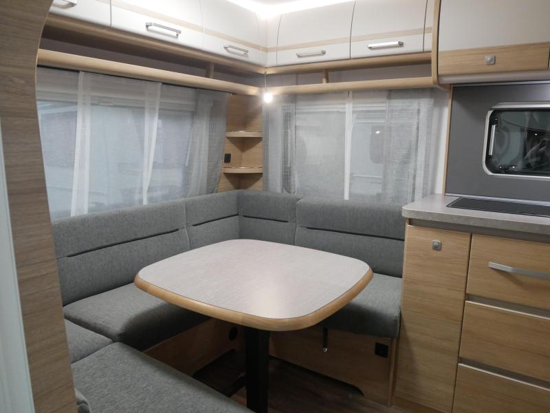 Fendt Bianco Activ 445 SFB nu met GRATIS mover  foto: 2