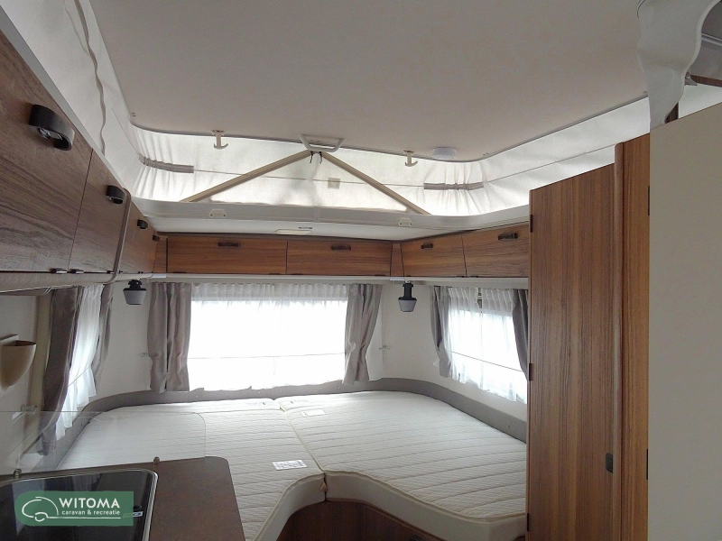 Eriba Touring 542 aire acondicionado mover thule e.t.c. foto: 12