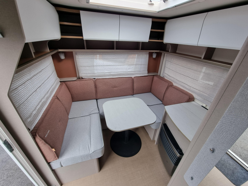 B&uuml;rstner Averso 485 TS Foto: 14