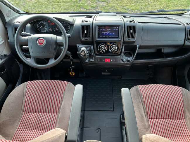 Adria TWIN ACTIVE 540 2.3 131 PK Fiat Ducato Buscamper Origineel Nederlandse Camper! foto: 10