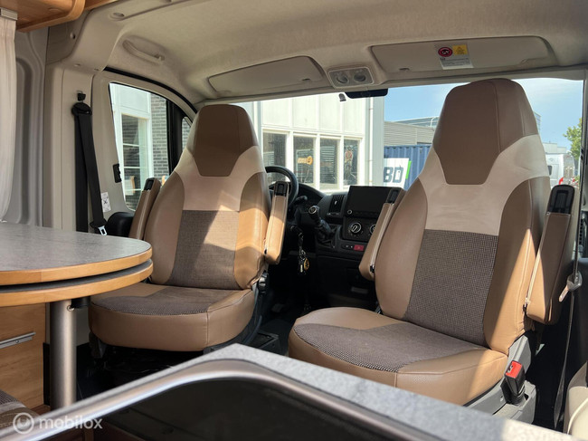 P&ouml;ssl Road cruiser 640 2015 foto: 21