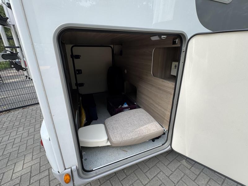 LMC Element 758 G Automaat, airco  foto: 19