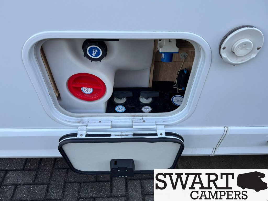 Knaus Sky TI 650 MF, Fransbed veel-opties foto: 22