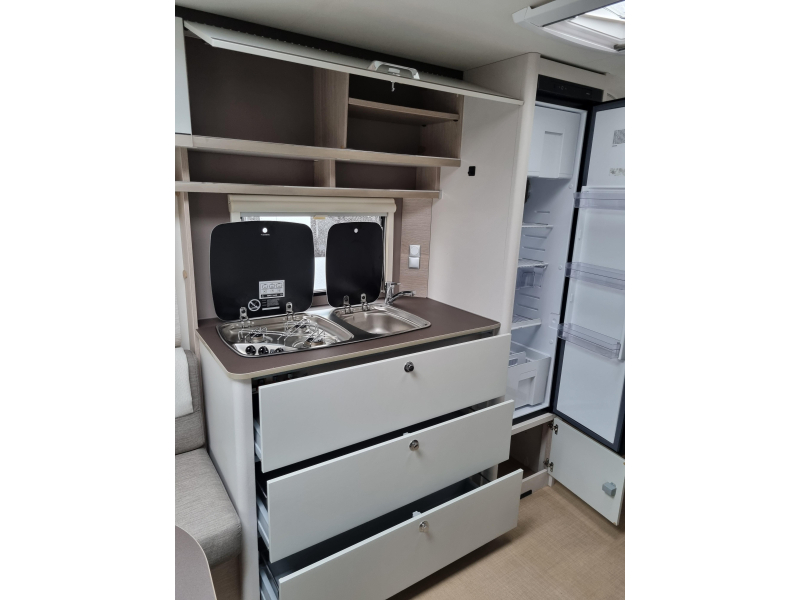 B&uuml;rstner Premio IC-line 460 TS photo : 11