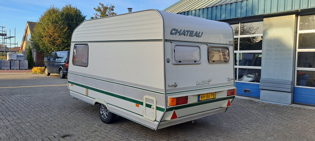 CHATEAU LaCar, Met Voortent!