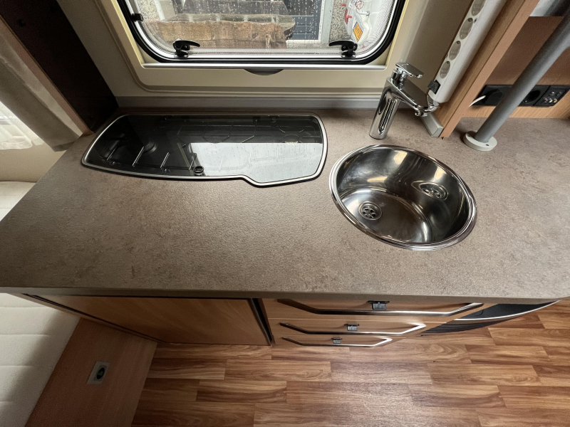 Knaus Sudwind 420 QD photo : 8