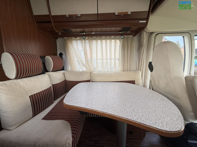 Hymer B 674SL foto: 14