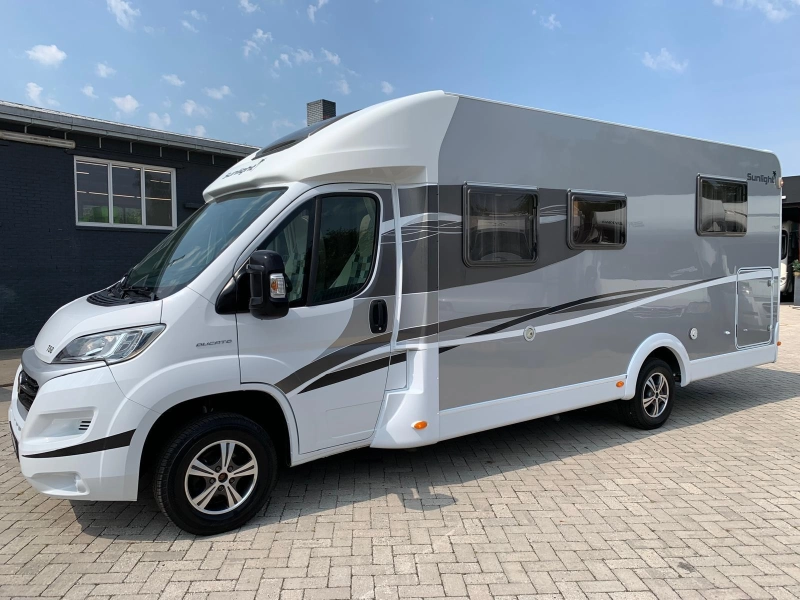 Sunlight T 68 Camas individuales Cama abatible foto: 1