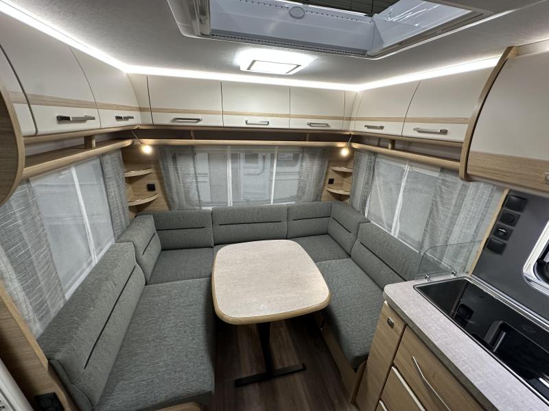 Fendt Bianco Selection 465 SFB + 1700KG+ Almeria+ €2000  foto: 5